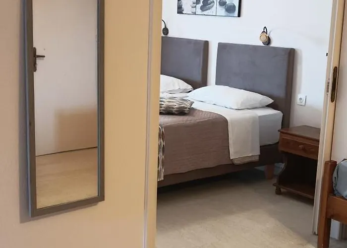 Danae Apartament
