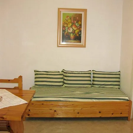 Apartment Danae *