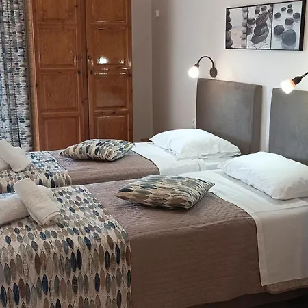 Apartment Danae *