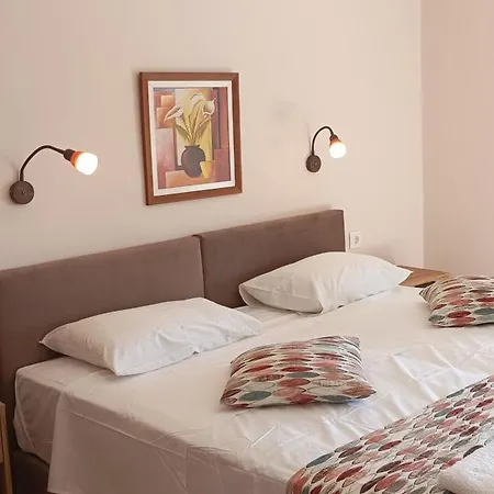 Apartment Danae *