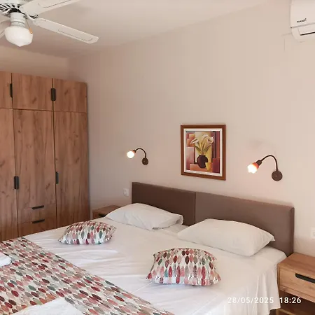 Danae Apartment
